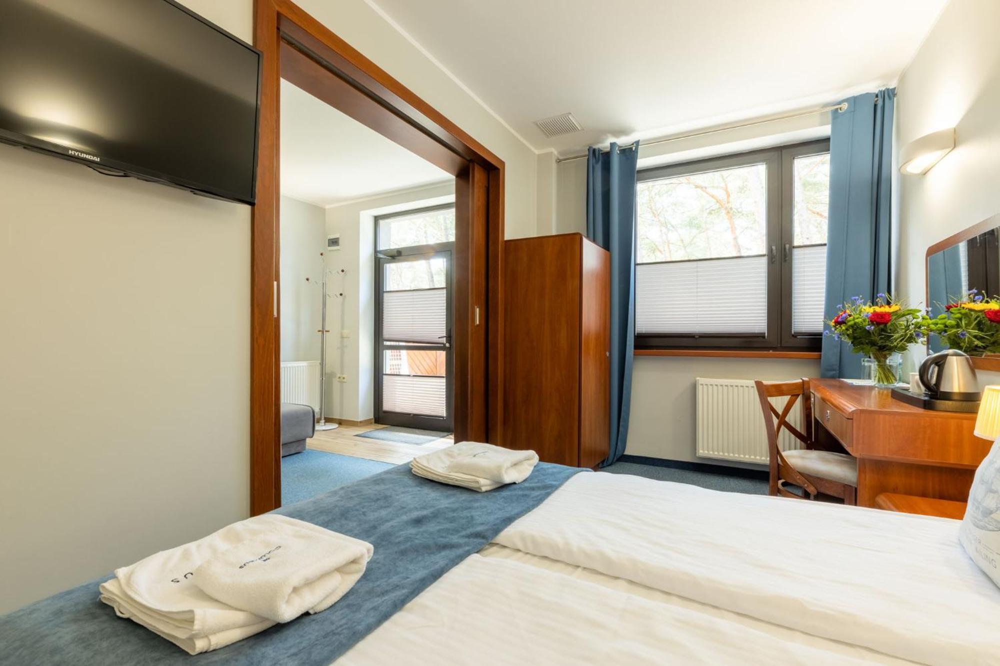 Columbus Hotell Rowy  Eksteriør bilde